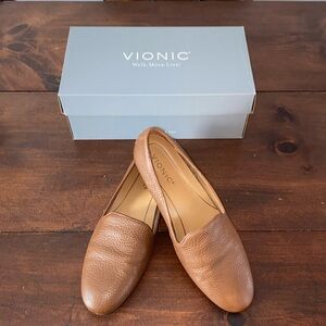 VIONIC Willa II Leather Loafer, 8